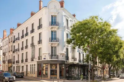 Quartier de l'hôtel ou autre quartier proche