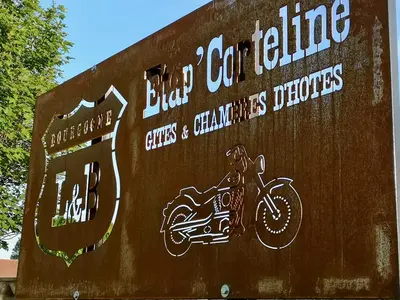 Certificat, récompense, panneau ou autre document affiché dans l'établissement L'ETAP'CORTELINE