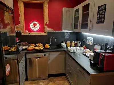 Cuisine ou kitchenette dans l'établissement L'ETAP'CORTELINE