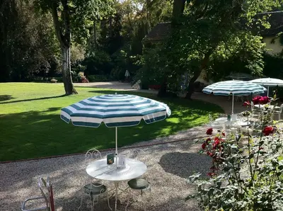 Jardin de l'établissement Château de Challanges