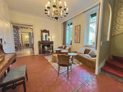Coin salon dans l'établissement Château de Challanges