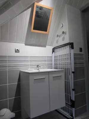 Salle de bains dans l'établissement LES 4 VENTS
