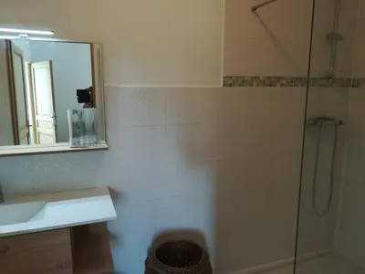 Salle de bains dans l'établissement Le Clos des Cygnes