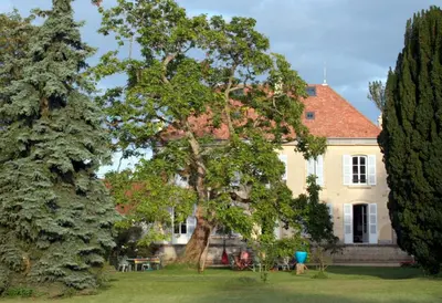 Jardin de l'établissement Le Clos des Roseaux