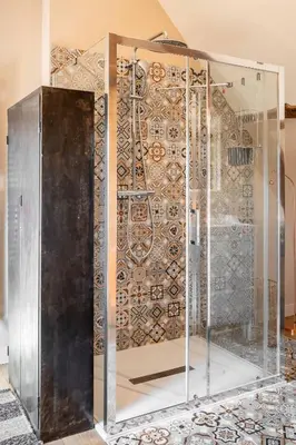 Salle de bains dans l'établissement Appartements de la Cote 6