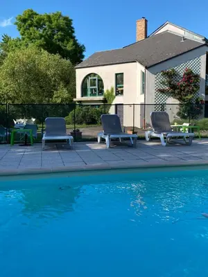Piscine de l'établissement Golf Hotel Colvert - Room Service Disponible ou située à proximité