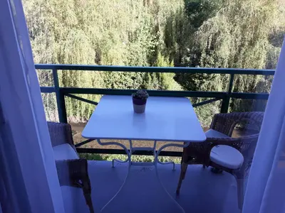 Balcon ou terrasse dans l'établissement Golf Hotel Colvert - Room Service Disponible