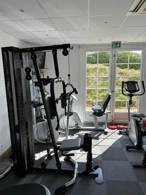 Salle ou équipements de sports de l'établissement La Bonbonniere - Sure Hotel Collection by Best Western