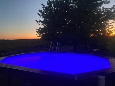 Lever ou coucher de soleil vu de la maison de vacances ou à proximité