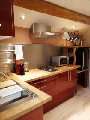 Cuisine ou kitchenette dans l'établissement Gîte Les Hauts de Morey - Aux Amoureuses