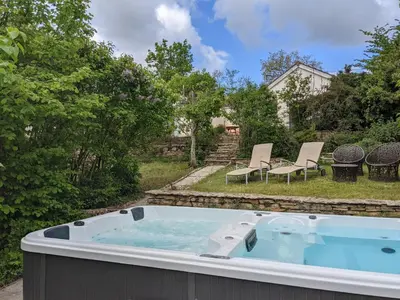 Piscine de l'établissement La Terre d'Or ou située à proximité