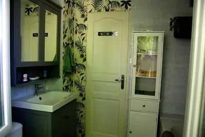 Salle de bains dans l'établissement La Vigneronne