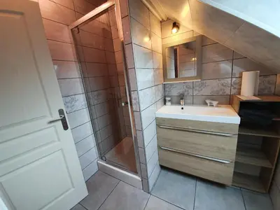 Salle de bains dans l'établissement le coq du morvan
