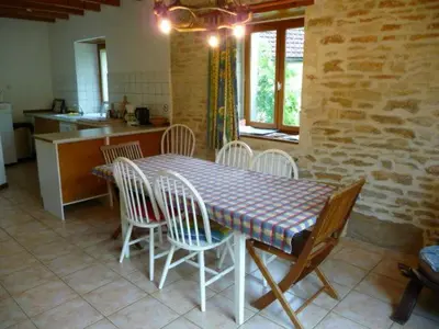 Cuisine ou kitchenette dans l'établissement La grange