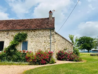 Jardin de l'établissement Le Gîte De L'Ouche Charlot