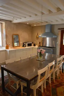 Cuisine ou kitchenette dans l'établissement Maison d'hôtes 