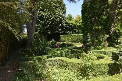 Jardin de l'établissement Maison d'hôtes 