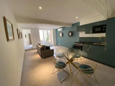 Cuisine ou kitchenette dans l'établissement La Terrasse du Faubourg