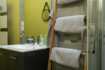 Salle de bains dans l'établissement La petite cour