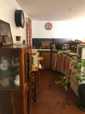 Cuisine ou kitchenette dans l'établissement La Maison des Gardes - Chambres d'hôtes