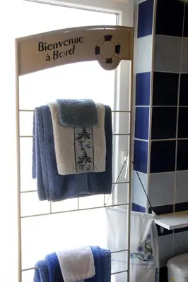 Salle de bains dans l'établissement La Coutrotte Becquine