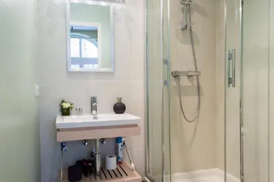 Salle de bains dans l'établissement Appartement - Petit Buffon