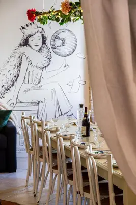 Restaurant ou autre lieu de restauration dans l'établissement La Maison George