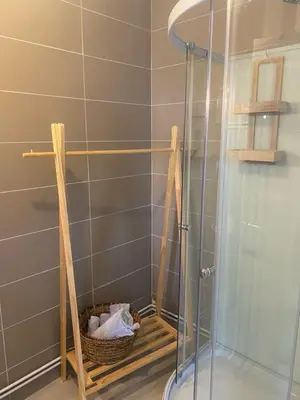 Salle de bains dans l'établissement La Résidence du Canal de Bourgogne