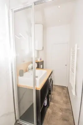 Cuisine ou kitchenette dans l'établissement Ma Pref de Miss K