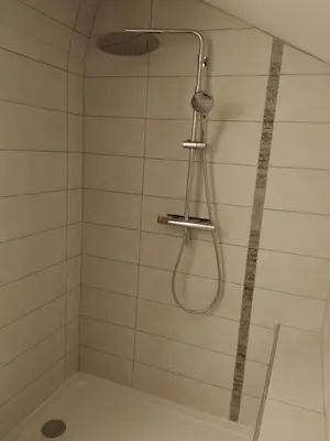 Salle de bains dans l'établissement Gite le Nid du Poupet