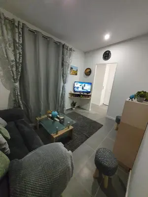 Télévision ou salle de divertissement dans l'établissement Le paradis iyedessil
