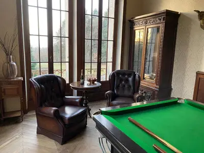 Coin salon dans l'établissement Chateau de Clinzeau