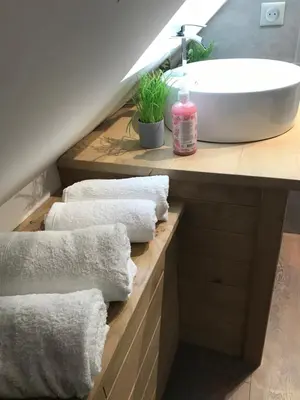Plan de l'établissement SOUS LE HAUT DES REMPARTS