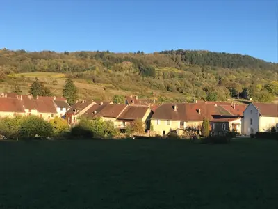 Vue générale sur la montagne ou vue sur la montagne depuis la maison de vacances