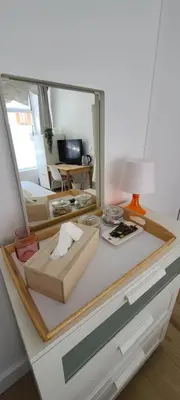 Télévision ou salle de divertissement dans l'établissement Chambre de charme à Saulieu