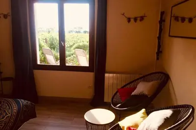 Coin salon dans l'établissement Appartement avec vue sur les vignes à Gevrey