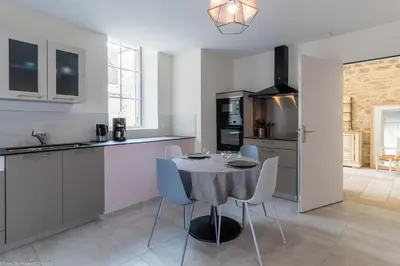 Cuisine ou kitchenette dans l'établissement Le Gîte de Mélie
