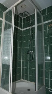Salle de bains dans l'établissement Hôtel Des Docks