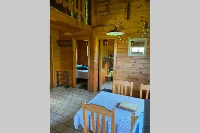 Plan de l'établissement Maison 2 chambres proche Dijon chalet niché dans la nature