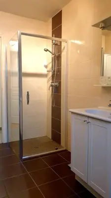 Salle de bains dans l'établissement Gite de Parcey