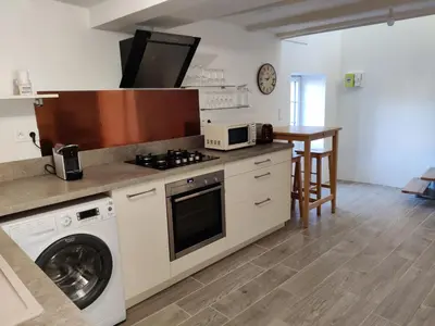 Cuisine ou kitchenette dans l'établissement L'Authentic- Petit-déjeuner inclus - Cosy - Calme