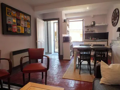 Cuisine ou kitchenette dans l'établissement La Maison MOJA