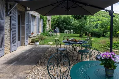 Jardin de l'établissement Chez Sophie et Benoit