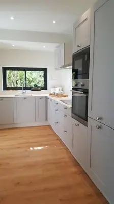 Cuisine ou kitchenette dans l'établissement La Maison de l'Ecu : charme et vue incroyable