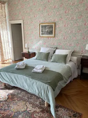 Un ou plusieurs lits dans un hébergement de l'établissement Guest-House Château de Longecourt en Plaine