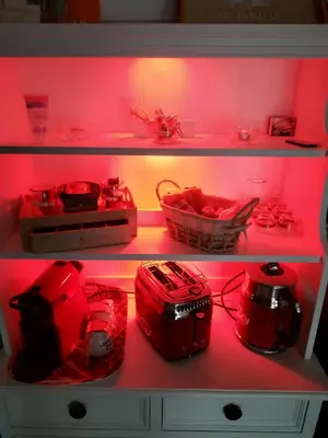Cuisine ou kitchenette dans l'établissement Romantisme et glamour 2 avec spa , clim et jardin