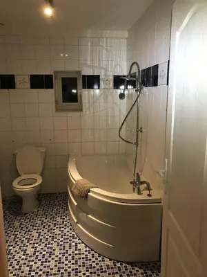 Salle de bains dans l'établissement Le Tâcheron