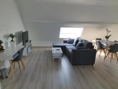 Télévision ou salle de divertissement dans l'établissement La Marina