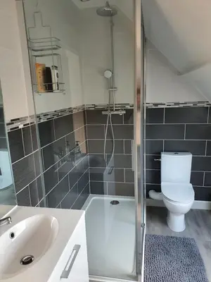 Salle de bains dans l'établissement La Marina