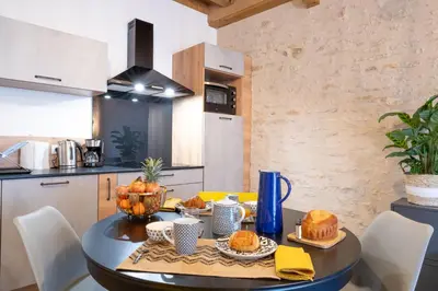 Cuisine ou kitchenette dans l'établissement Villa Fémina